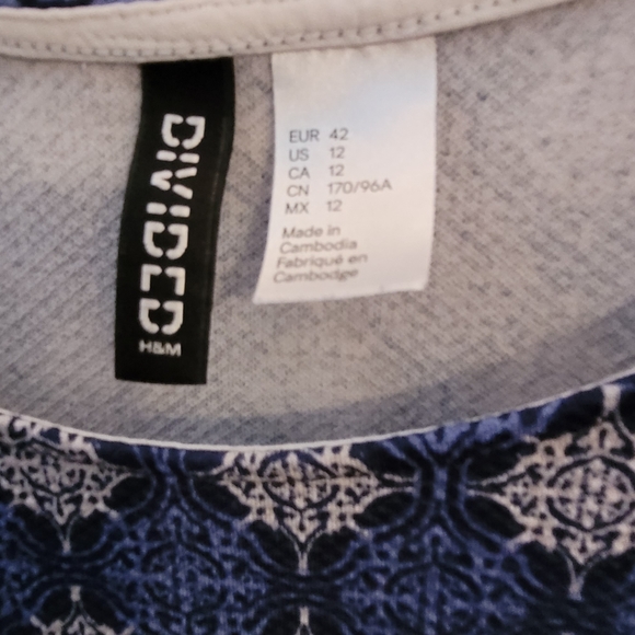 Divided H & M cup sleeves dress size 12 - Picture 5 of 8